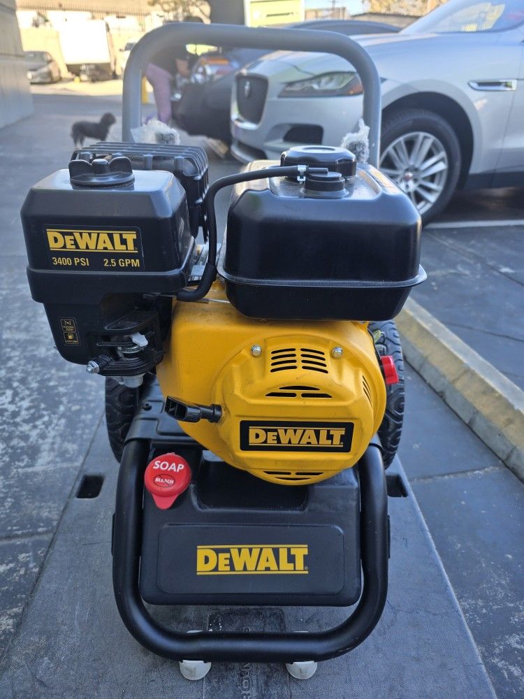 Dewalt Pressure Washer Like New