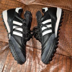 Adidas Mundial Team Size 7.5 $120