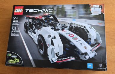 Lego Technic Formula E Porsche 99x Electric Lego Set.
