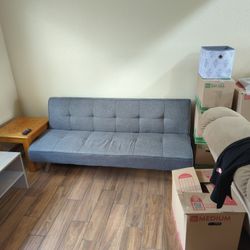 Futon Couch/Bed! Couch To Bed, Has 3 Different Positions! Gently Used, In Great Condition 