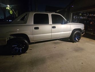 2005 Chevrolet Avalanche