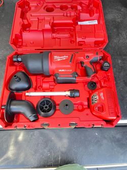 Milwaukee M12 12-Volt Lithium-Ion Cordless Drain Cleaning Airsnake Air Gun Kit with (1) 2.0Ah Battery, Toilet Attachments