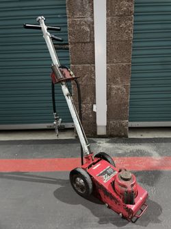 American Forge & Foundry Model 565E 22 Ton Air/Hydraulic Axle Jack