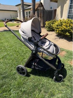 Maxi Cosi Zelia Stroller