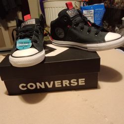 Boys Converse