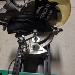 Hitachi Miter Saw & Stand Combo - Never Used