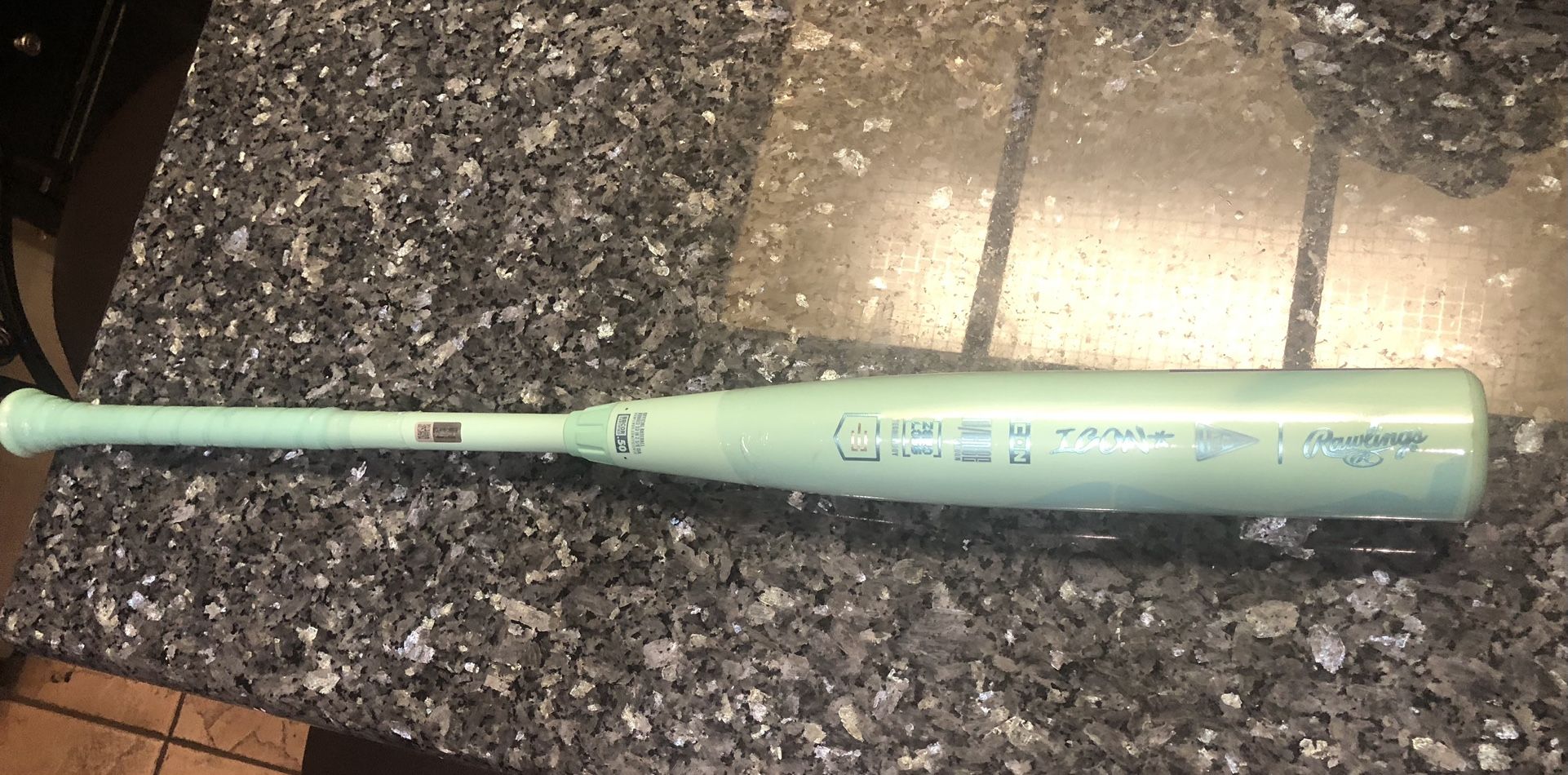 NEW 2026 RAWLINGS ICON 33/30-3 BBCOR BAT “MINT”