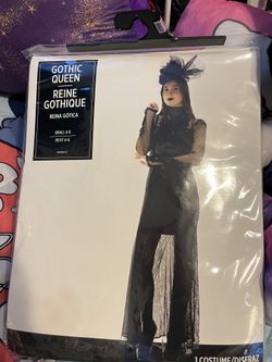Costume, Gothic Queen