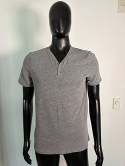 V-Neck T-Shirt (Heather Grey Gray / Men’s XL)