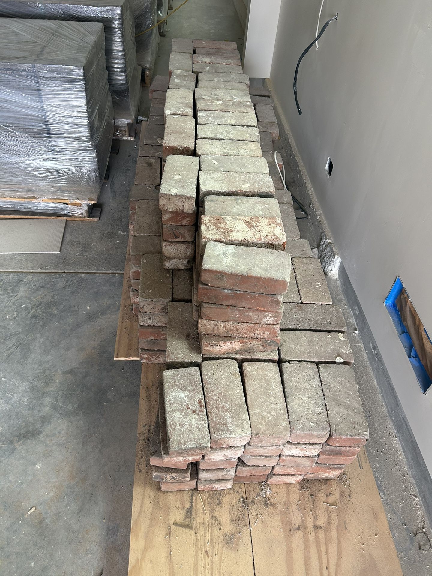Free Bricks. for Sale in San Diego, CA OfferUp