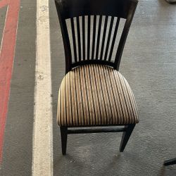 Free Chairs