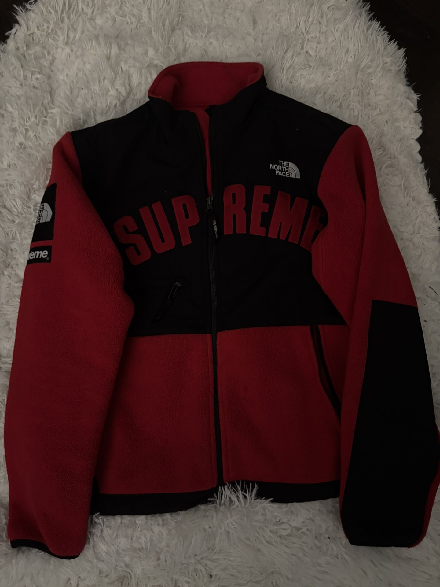 Supreme Hoodie