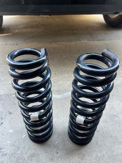 Old Man Emu 2883 front springs OME