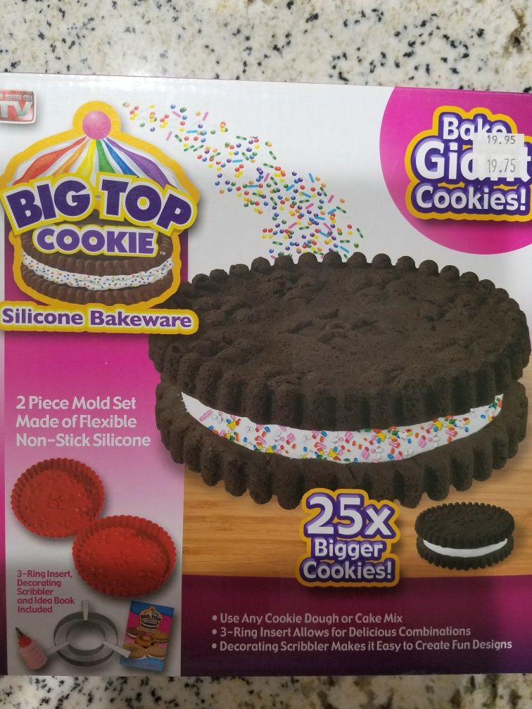 Big Top Cookie Silicone Bakeware Pan Kit