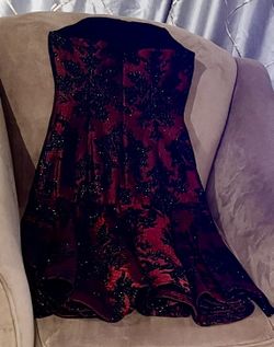 Badgley Mischka Strapless Dress. Holiday. Party. New Years Eve. Wedding. Events. 