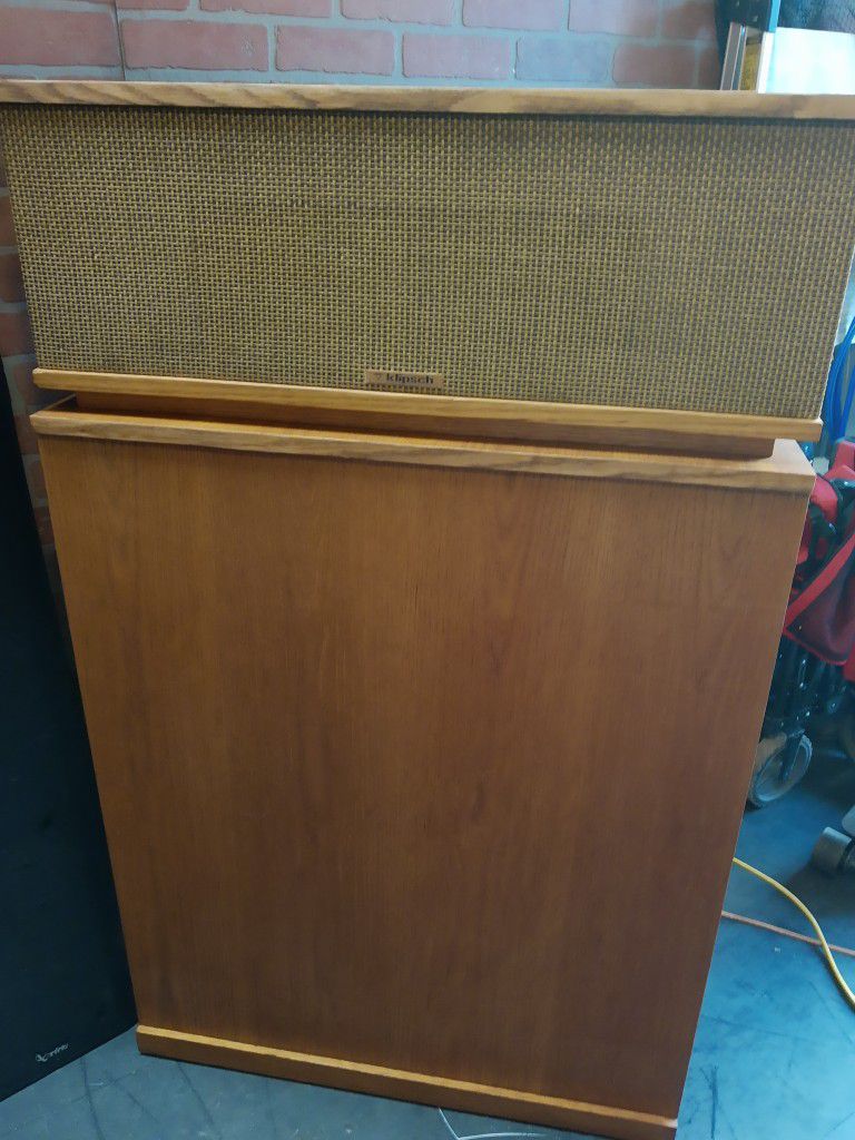 Vintage Klipsch Klipschorn Speakers