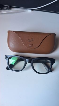 Ray-Ban Meta Matte Black Transition Clear to Graphite Green