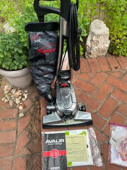 Kirby Avalir Vacuum