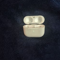 🔌 Apple AirPods Pro 2nd Gen Charging Case – Model A2566 – $45 OBO