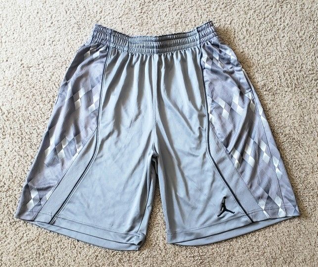 Nike Air Jordan Basketball Gym Jumpman Gray Shorts Athletic Dri-Fit Sz XL