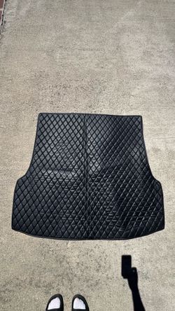 diamond-quilted leather trunk mat Tesla Model S 2012–2020