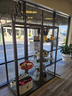 Iron frame With Glass Shelves