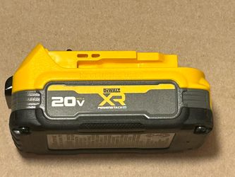 Dewalt POWERSTACK XR battery NEW