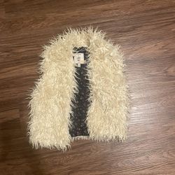 I Love H81 Forever 21 Fur Vest Size Small