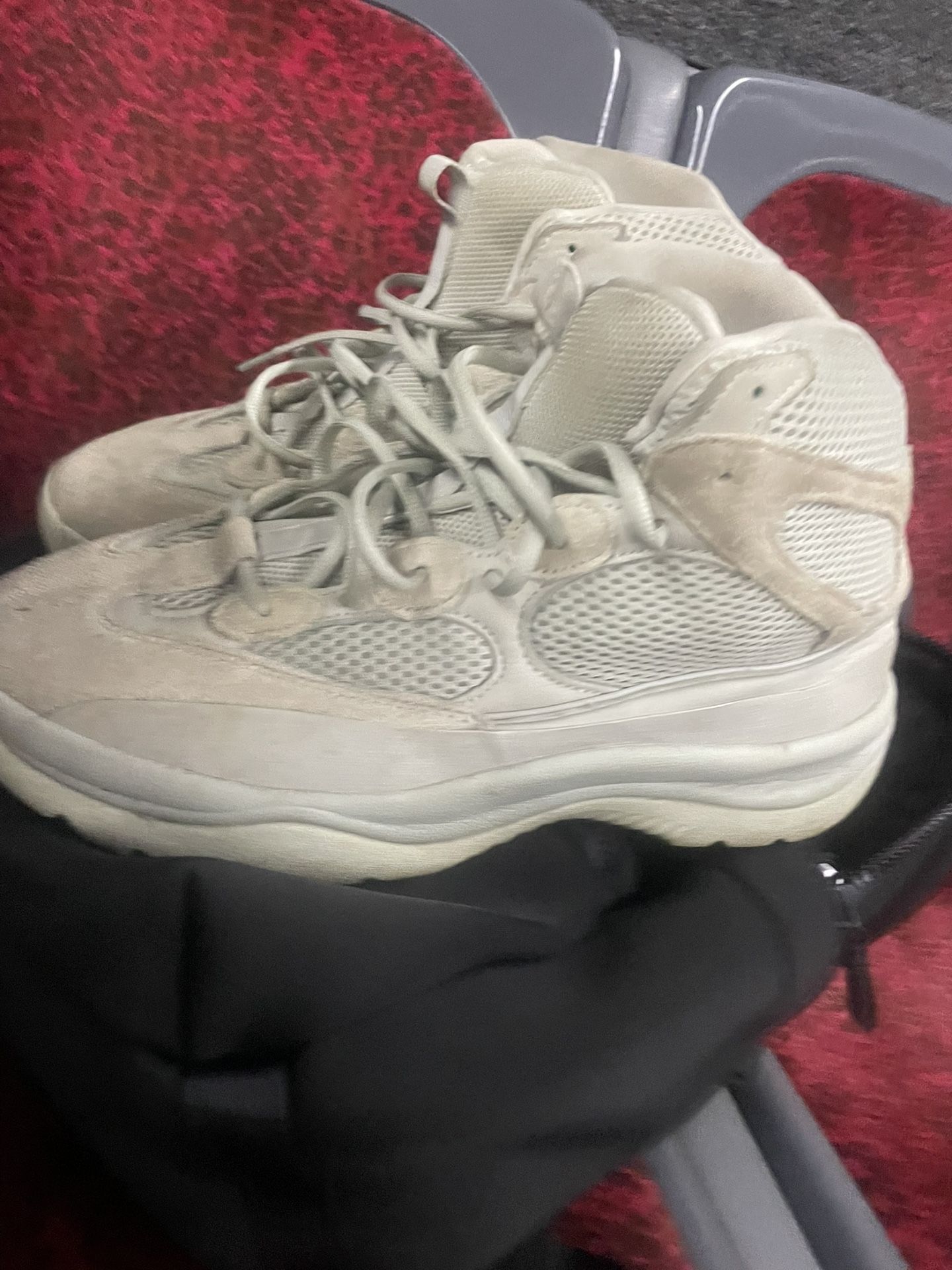 Yeezy Boots size 12