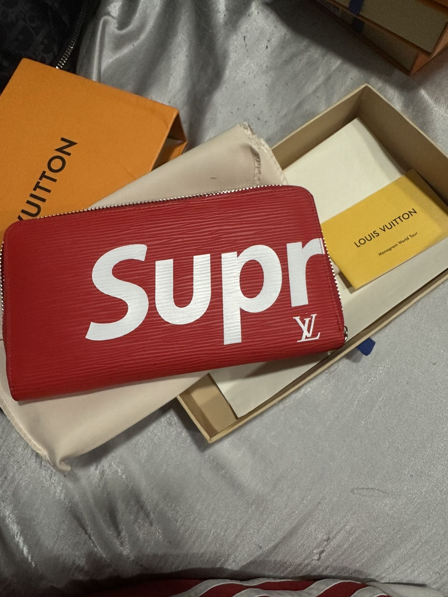 Louis Vuitton X Supreme Wallet 