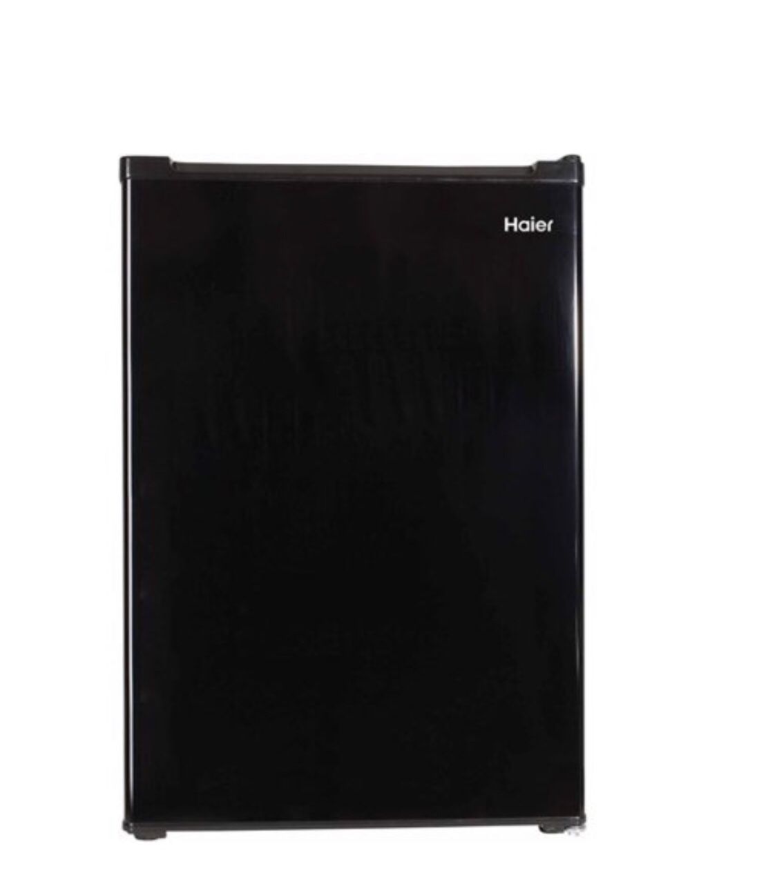 Haier 2.7 cu ft refrigerator. 6/10 condition