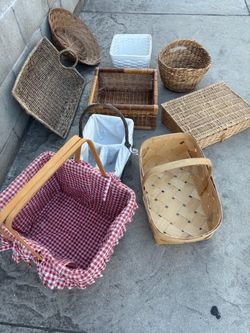 Lots of baskets good condition each $5