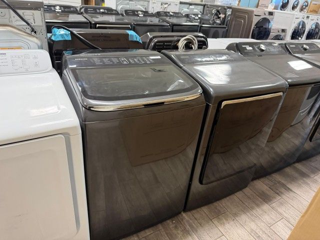 Samsung black stainless steel washer and dryer set electric with warranty