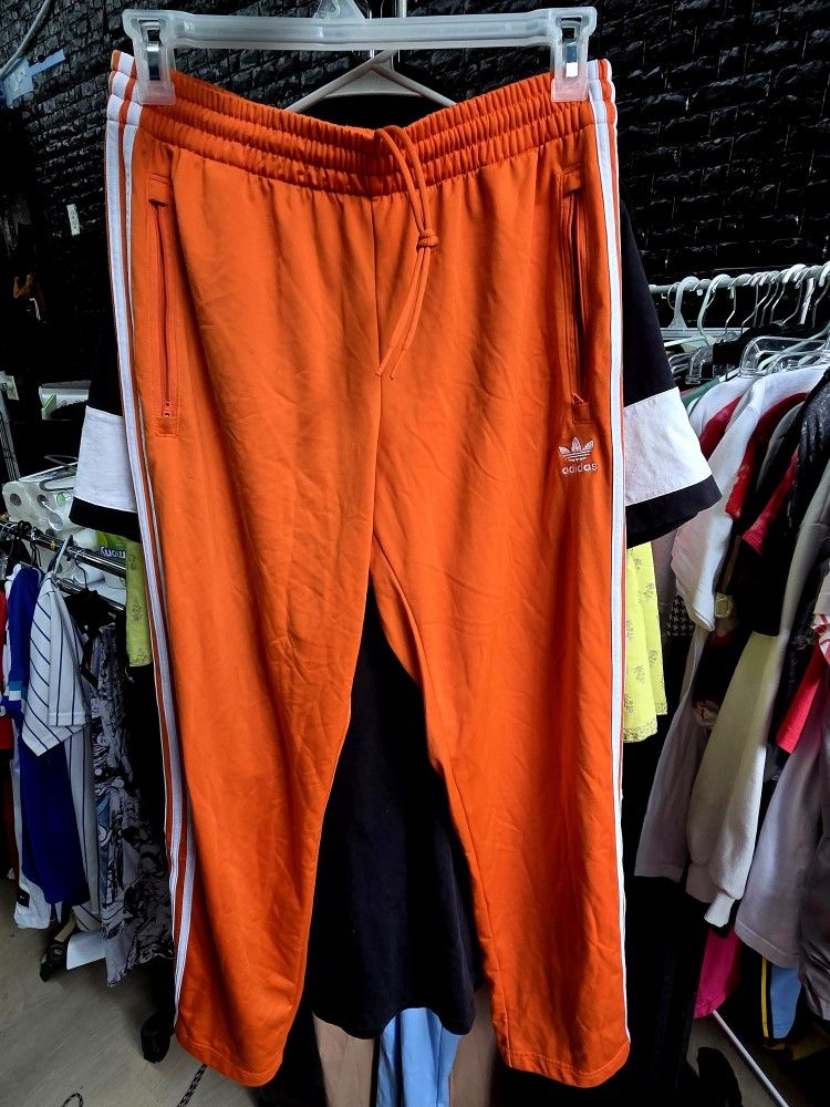 ADIDAS ORANGE L SWEATPANTS