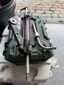 BayStar outboard hydraulic steering cylinder (model HC4645H / HC4645-3)|