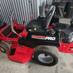 Zero Turn Riding Lawnmower Commercial 