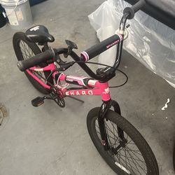 Haro Shreder 16in pink
