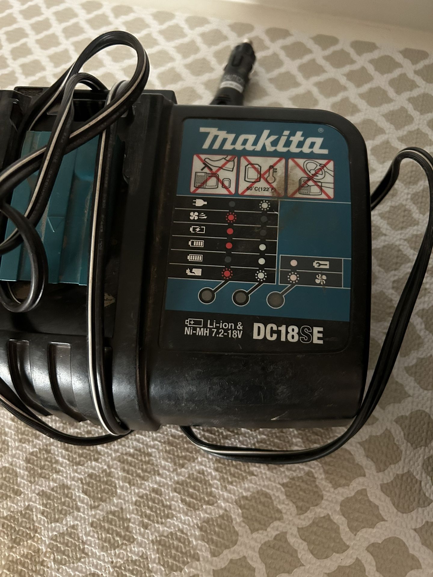Makita Car Charger
