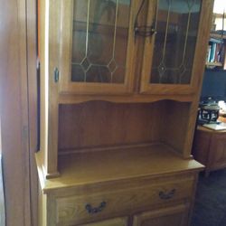 Two Piece China Cabinet With Light