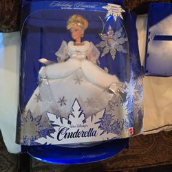 Mattel's Disney Holiday Princess Cinderella