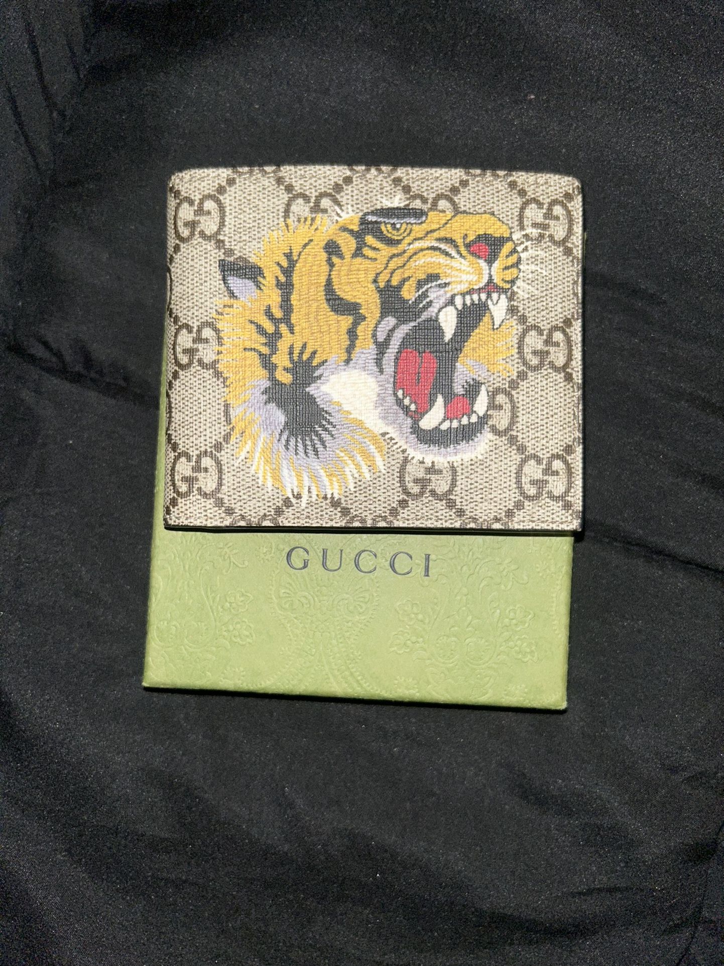 Gucci wallet Tiger Supr