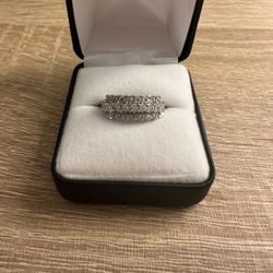 1/6 Ct. t.w. Dimond 3 Row Ring In Sterling Silver 