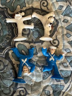 Vintage Plastic Toy Figures Lot of 4