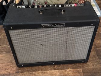 Fender Hot Rod Deluxe guitar amplifier