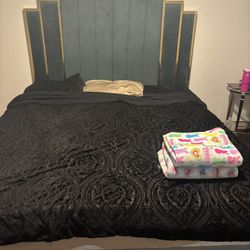 California King Bed
