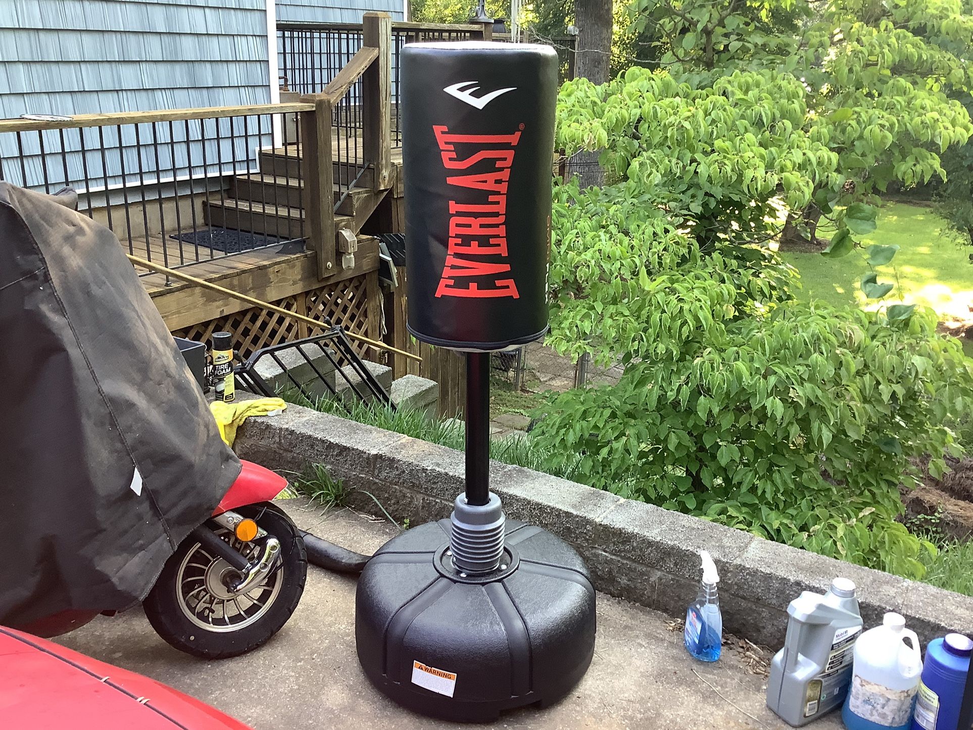 Free Standing Punching ,Boxing, And Kicking Stand & Bag $30