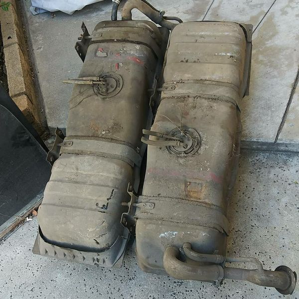 Dual gas tanks were on my 1977 Chevy c10 fits 19731981 for Sale in