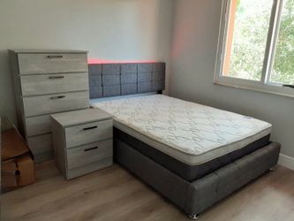 NEW FULL-SIZE PILLOW TOP MATTRESS AND BOX SPRING