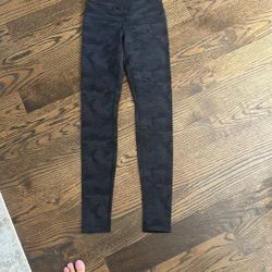 Lululemon Leggings Black Size 4 