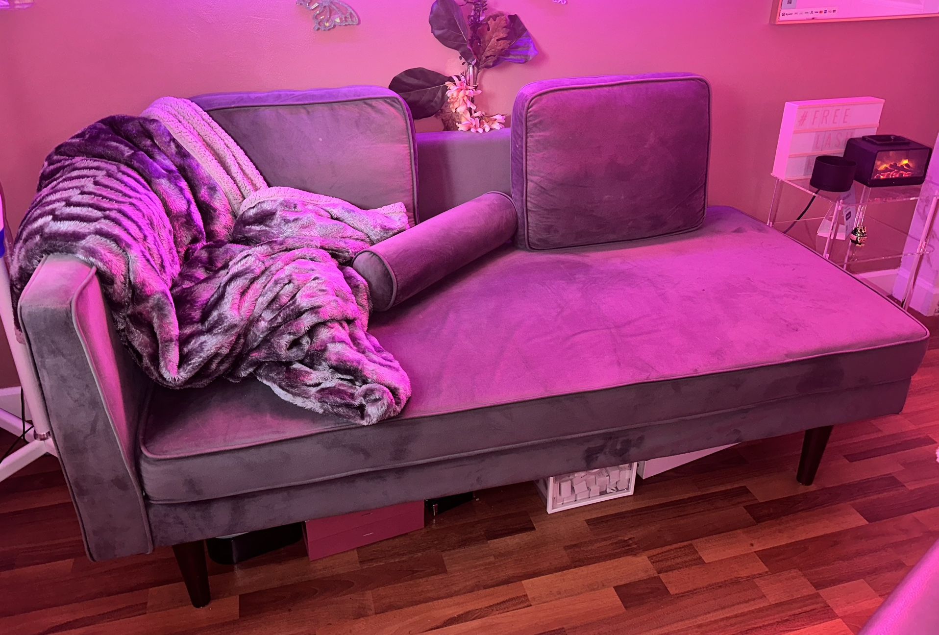 Gray Chaise Lounge Sofa